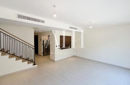 Townhouse - 3 - 3 for rent in Portofino - Damac Lagoons - Dubai