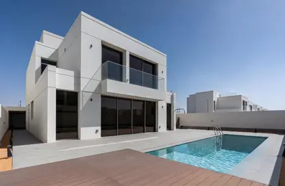 Villa - 5 Bedrooms - 6 Bathrooms for sale in Sunrise Living at Jumeirah Park - Jumeirah Park - Dubai