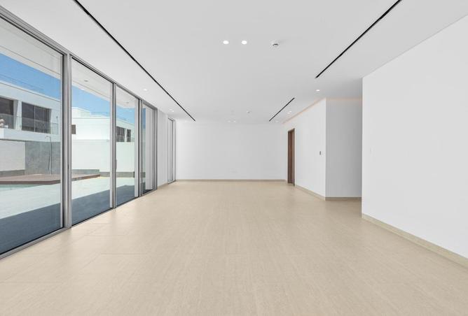 80691004 - Property Image 2