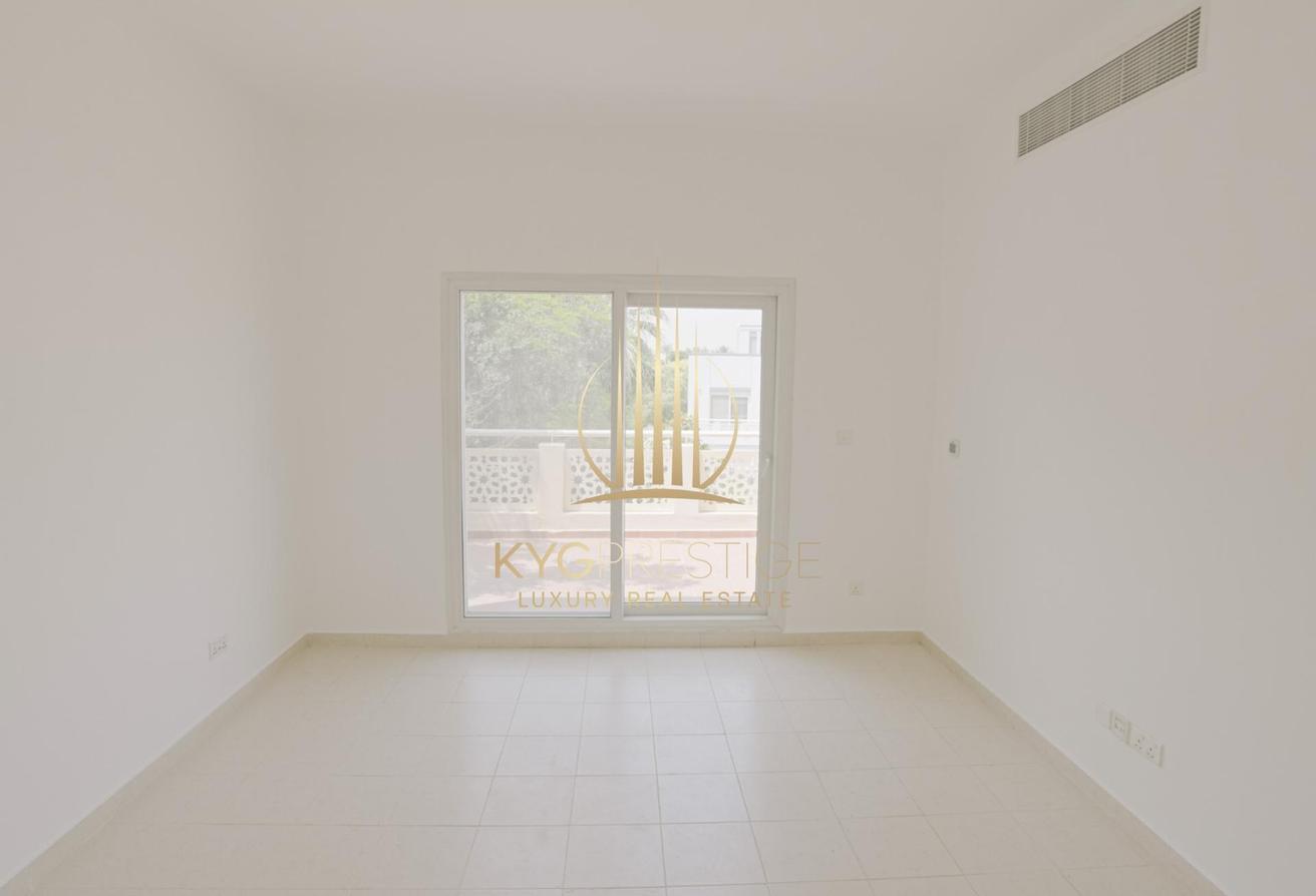 5BR Large Layout | Skyline View | Quiet Location photo 6