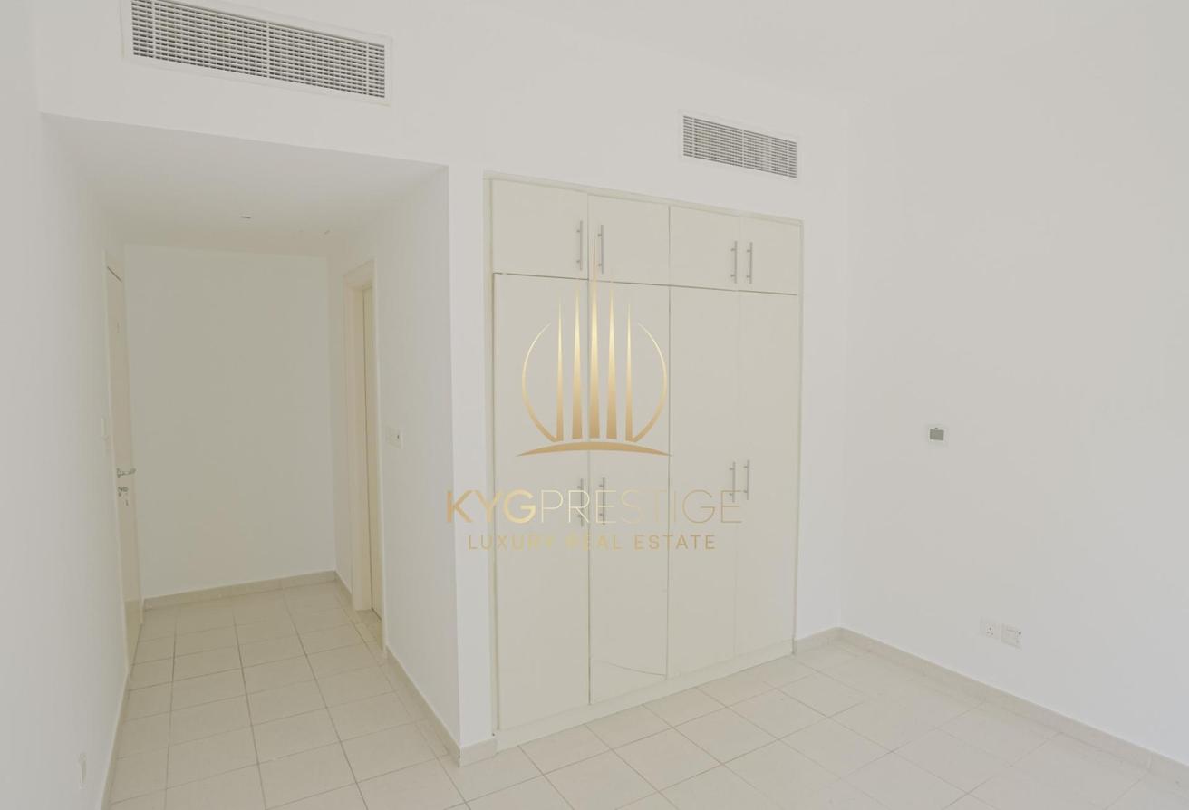 5BR Large Layout | Skyline View | Quiet Location photo 11
