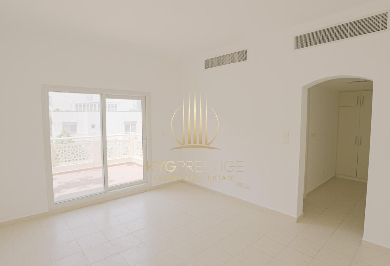 5BR Large Layout | Skyline View | Quiet Location photo 5