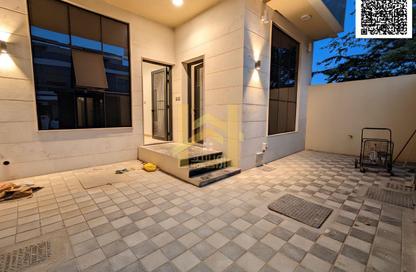 Villa - 4 Bedrooms - 6 Bathrooms for sale in Al Yasmeen 1 - Al Yasmeen - Ajman