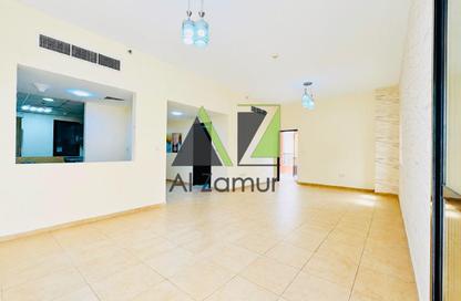 Apartment - 2 Bedrooms - 3 Bathrooms for sale in Silicon Gates 1 - Silicon Gates - Dubai Silicon Oasis - Dubai