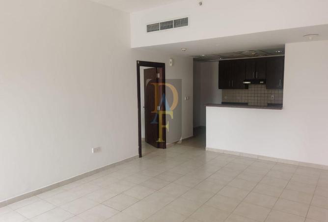 70273874 - صورة العقار 3