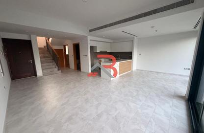 Villa - 3 - 4 for rent in La Rosa 1 - La Rosa - Villanova - Dubai