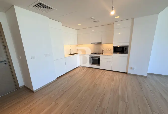 100836587 - Property Image 3