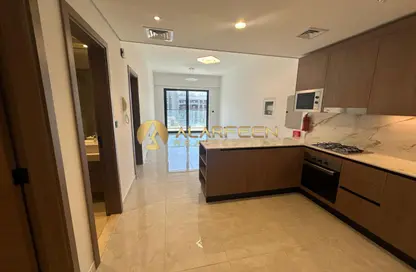 شقة - 2 غرف نوم - 2 حمامات للايجار في أفانوس - الضاحية 10 - قرية جميرا الدائرية - دبي شقة - 2 غرف نوم - 2 حمامات للايجار في أفانوس - الضاحية 10 - قرية جميرا الدائرية - دبي