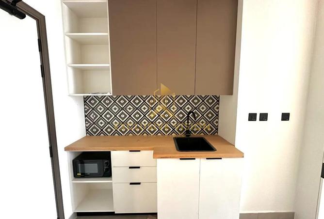 81930262 - Property Image 3