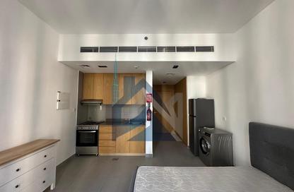 Apartment - Studio - 1 Bathroom for rent in Al Mamsha - Muwaileh - Sharjah
