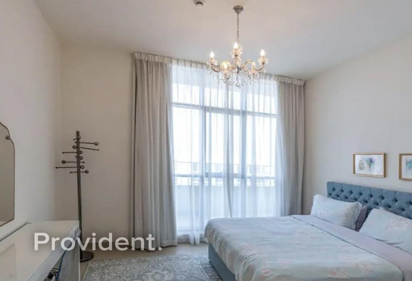 High Floor | Bright | Spacious | Vacant Soon photo 10