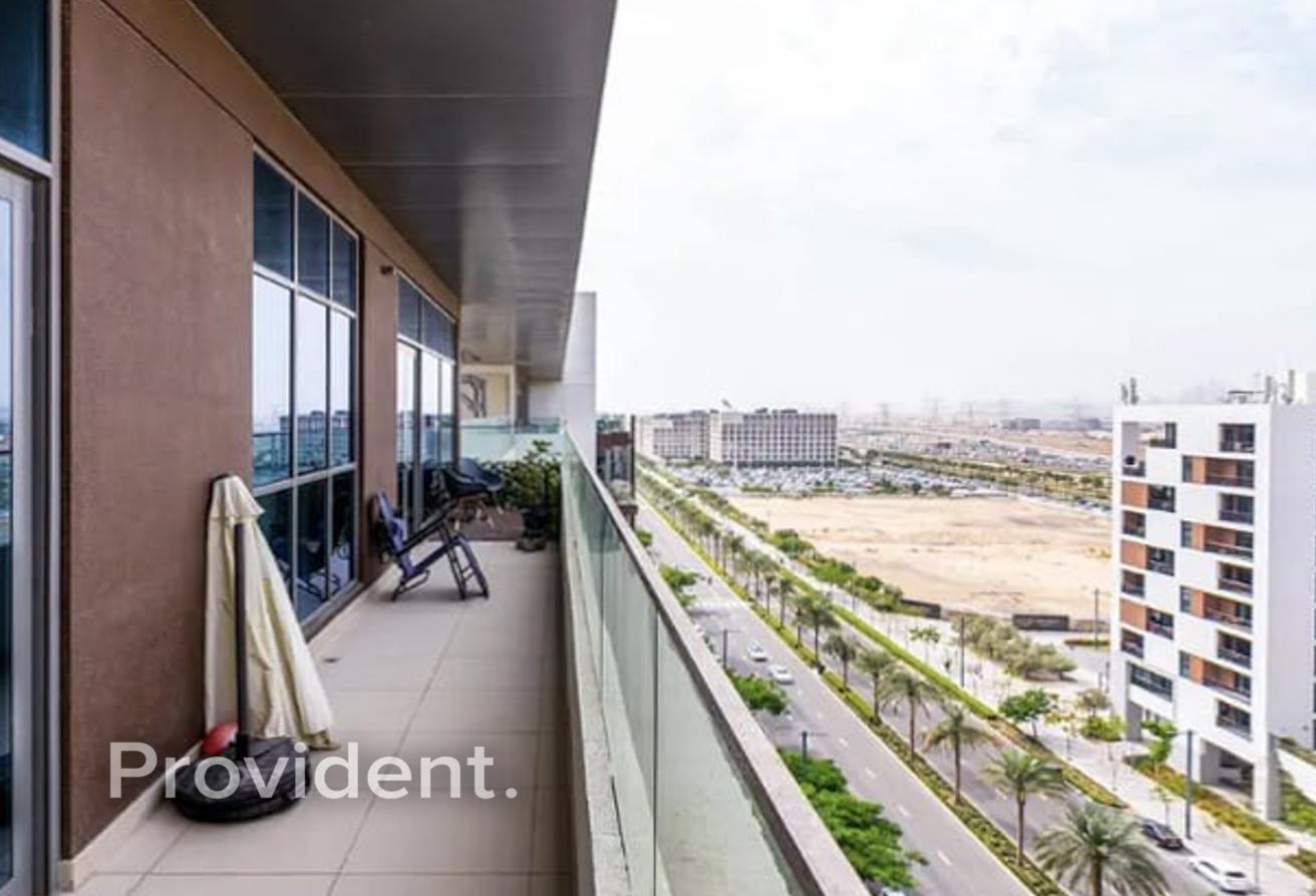 High Floor | Bright | Spacious | Vacant Soon photo 13