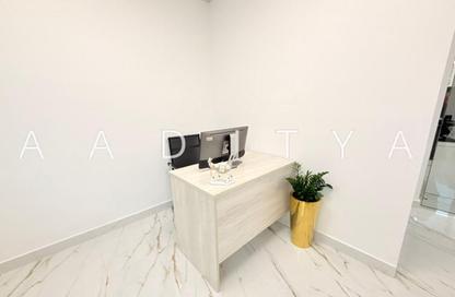 Office Space - Studio - 1 Bathroom for rent in Fatima Mohammad Ahmad Bin Suleiman Building - Al Raffa - Bur Dubai - Dubai