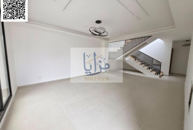 72720034 - Property Image 3