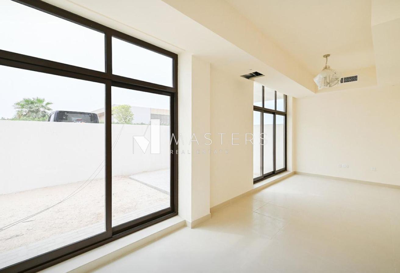 Vacant | Spacious 4BR | Gated Community photo 13