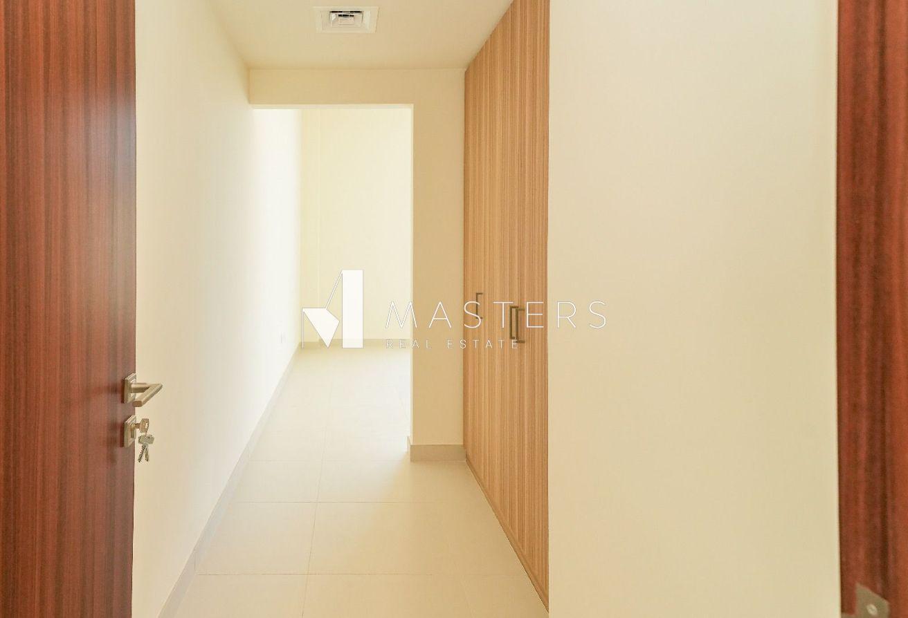 Vacant | Spacious 4BR | Gated Community photo 15