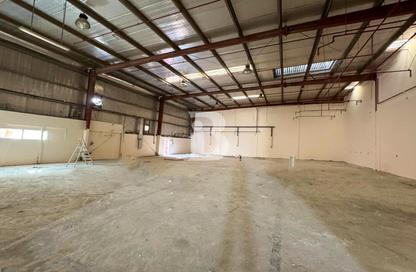 Warehouse - Studio for rent in Dubai Investment Park 1 (DIP 1) - Dubai Investment Park (DIP) - Dubai Warehouse - Studio for rent in Dubai Investment Park 1 (DIP 1) - Dubai Investment Park (DIP) - Dubai