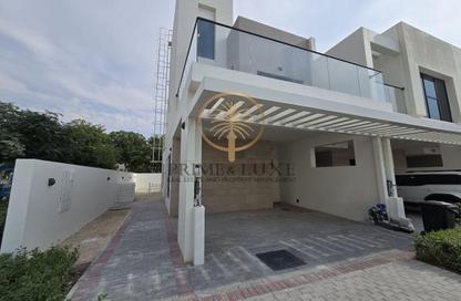 Villa - 5 Bedrooms - 6 Bathrooms for rent in Greenwoods - DAMAC Hills - Dubai