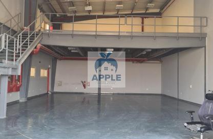 Warehouse - Studio for rent in Al Sajaa S - Al Sajaa - Sharjah
