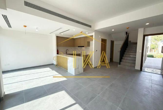 2OiWFZdjtRo - Property Main Image