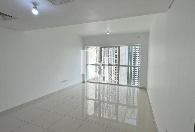 70692325 - صورة العقار 2