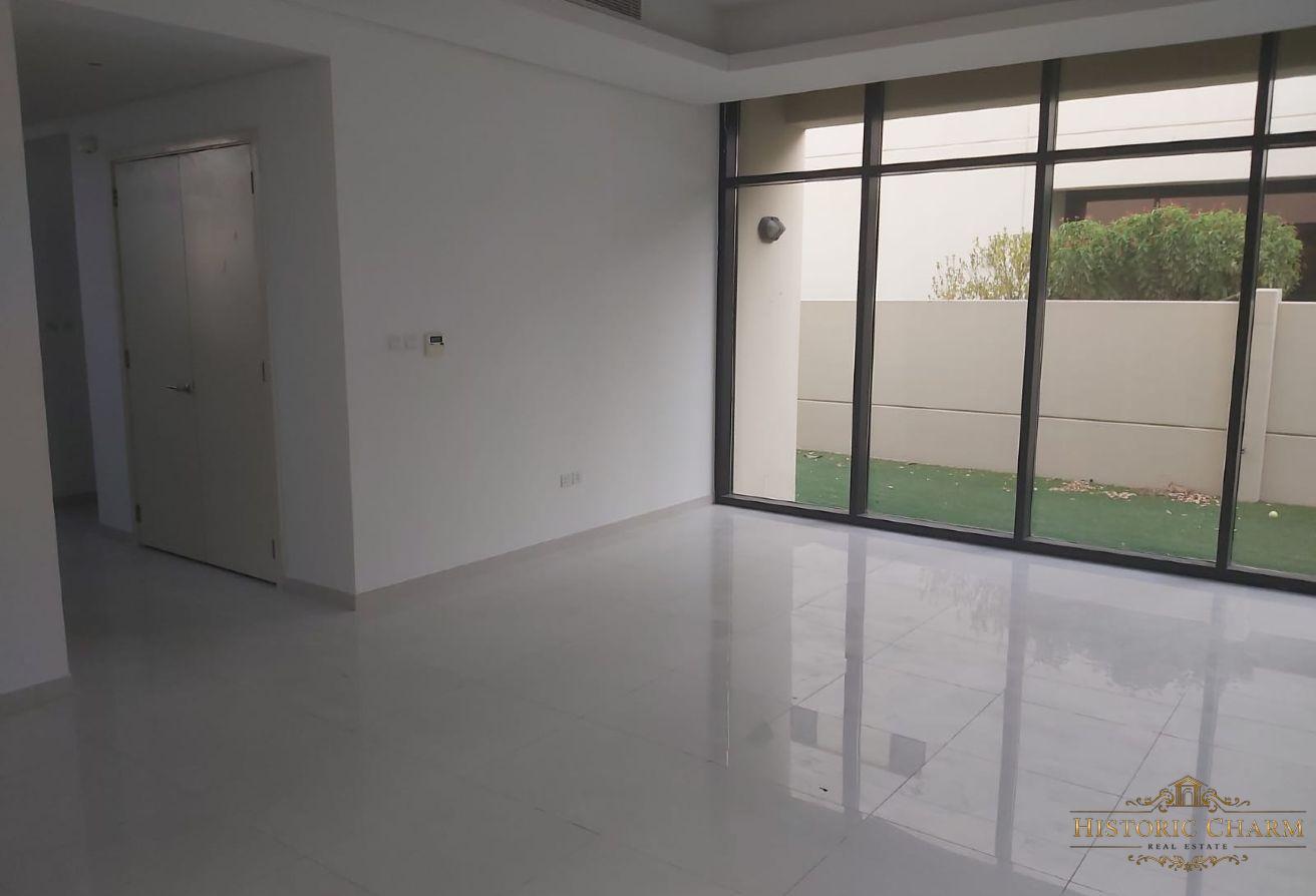 3 BR Villa in Damac Hills with Private Garden photo 26