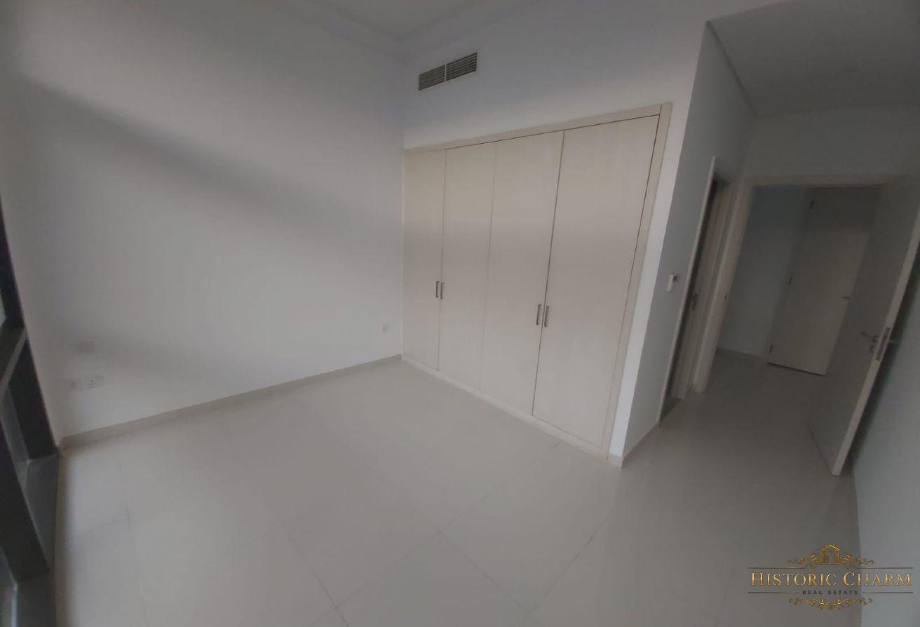 3 BR Villa in Damac Hills with Private Garden photo 13