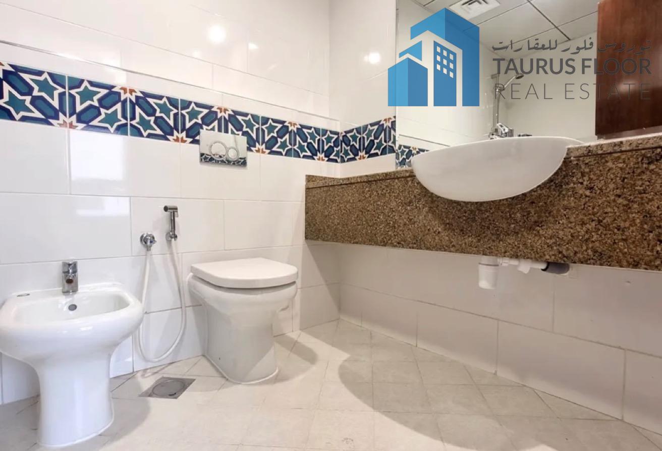 Unfurnished 4 Bed || Maid Room || Private Garden photo 11