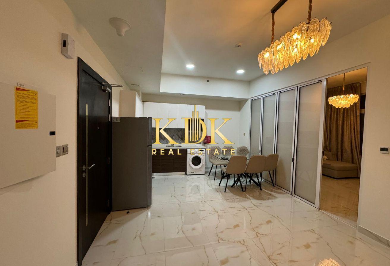 Bright 1 BR | Modern Layout | Scenic Open View photo 3