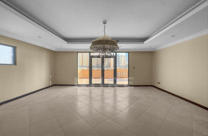 Villa - 5 - 7 for rent in Garden Homes Frond A - Garden Homes - Palm Jumeirah - Dubai