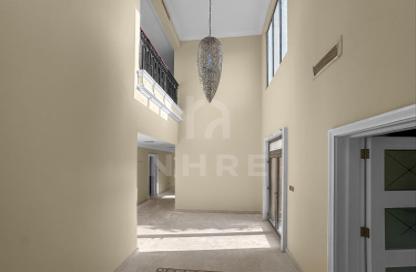 Villa - 5 - 7 for rent in Garden Homes Frond A - Garden Homes - Palm Jumeirah - Dubai