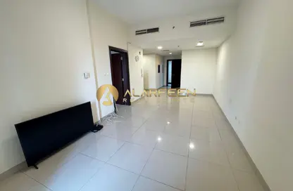 شقة - غرفة نوم - 2 حمامات للايجار في برج مانهاتن - الضاحية 10 - قرية جميرا الدائرية - دبي