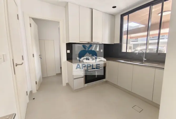 164137221 - Property Image 3
