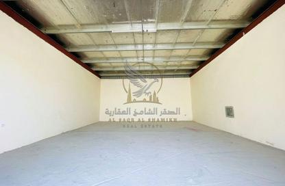 Warehouse - Studio - 1 for rent in Al Sajaa S - Al Sajaa - Sharjah