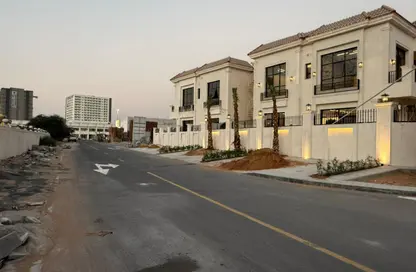 Villa - 5 Bedrooms - 7 Bathrooms for sale in Al Yasmeen 1 - Al Yasmeen - Ajman