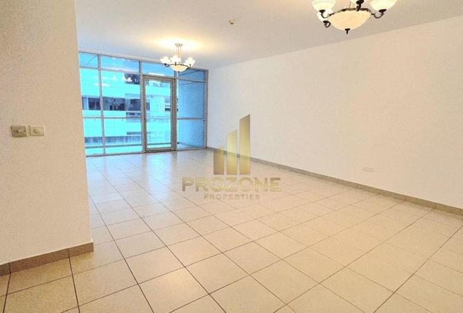 98241486 - Property Image 3