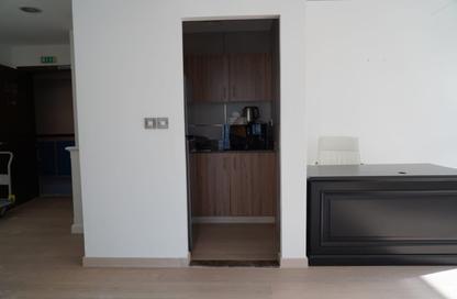 Office Space - Studio for rent in The Burlington - Business Bay - Dubai