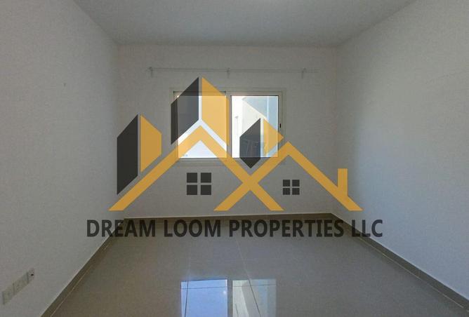 73877366 - صورة العقار 2