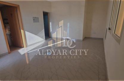 Apartment - Studio - 1 Bathroom for rent in Al Dewan Towers - Al Nakhil 2 - Al Nakhil - Ajman