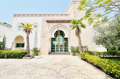 Villa - 5 Bedrooms - 5 Bathrooms for rent in Umm Suqeim 3 Villas - Umm Suqeim 3 - Umm Suqeim - Dubai