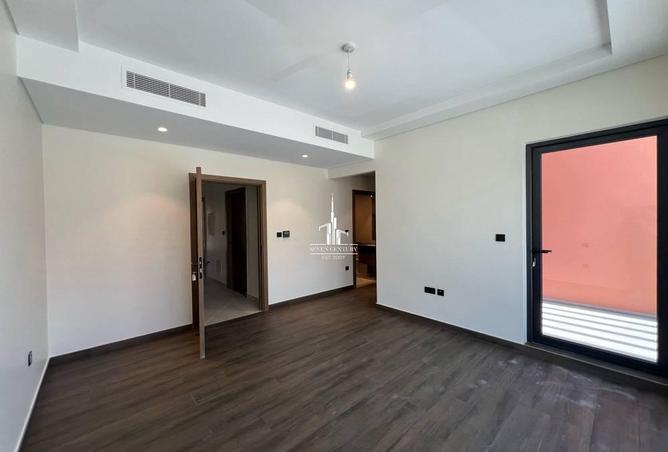 112747715 - Property Image 2