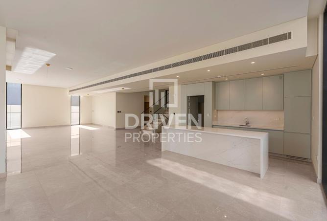 65169282 - Property Image 3