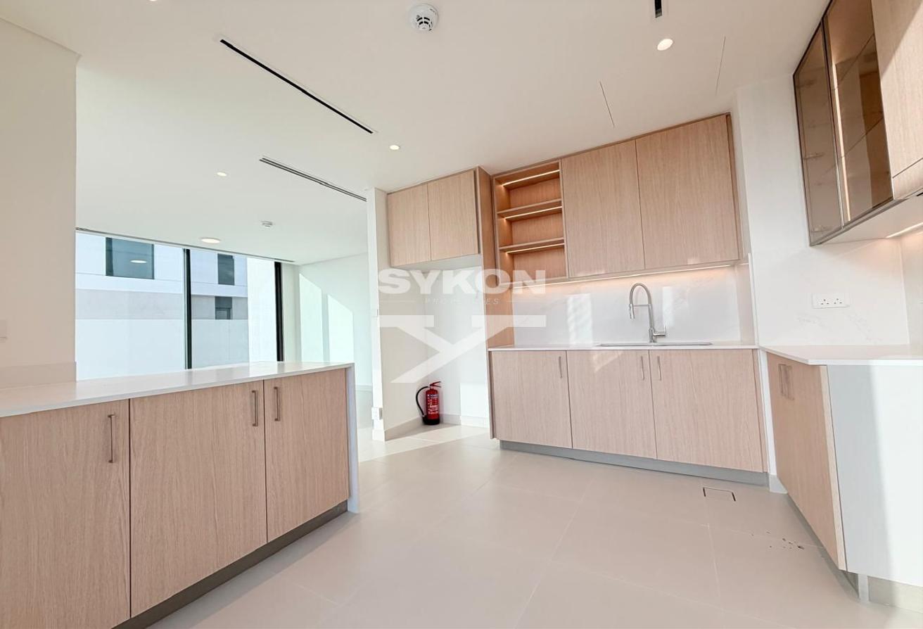 Available | Fairway Villas | Golf Course Views photo 4