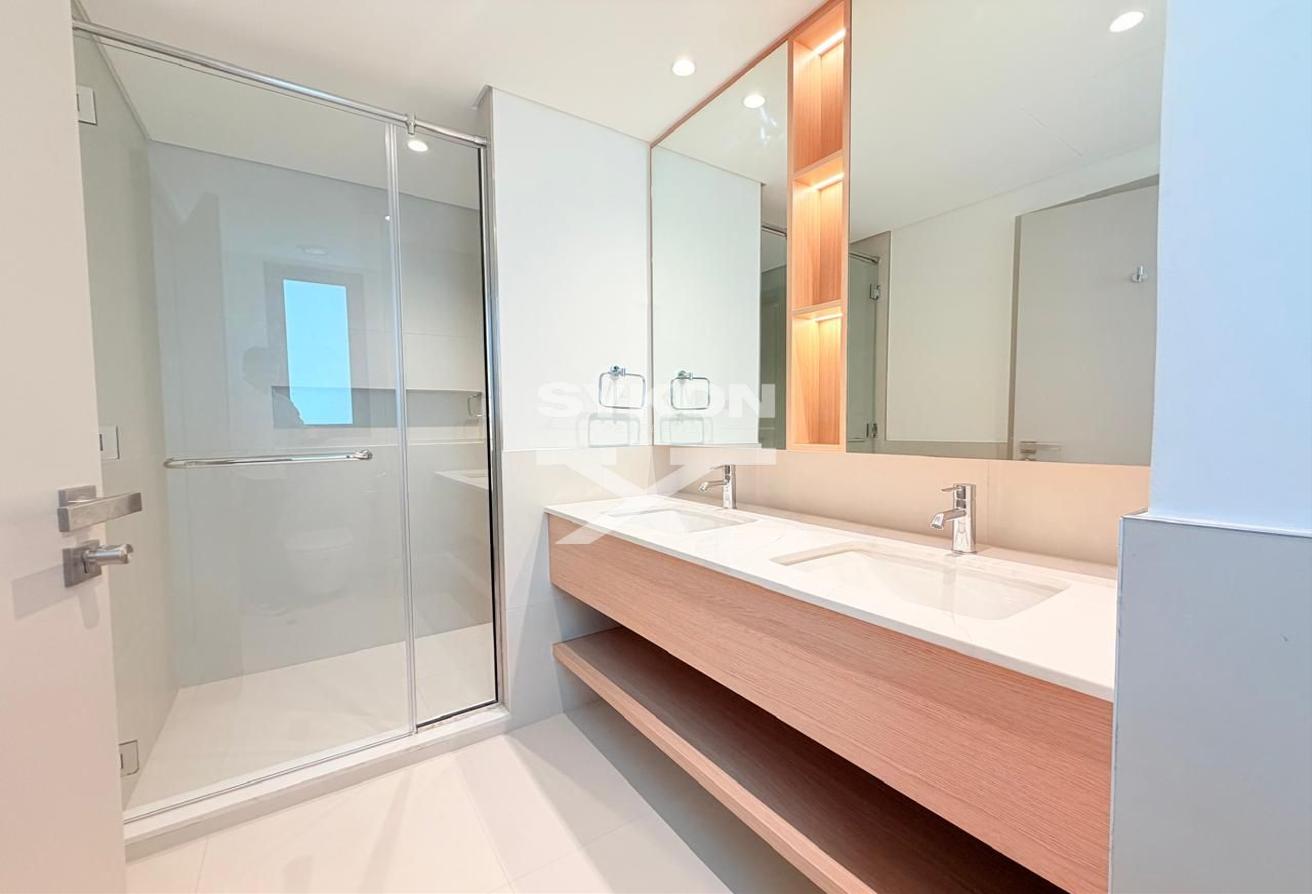 Available | Fairway Villas | Golf Course Views photo 29