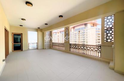 Apartment - 3 - 5 for rent in Marina Residences 6 - Marina Residences - Palm Jumeirah - Dubai