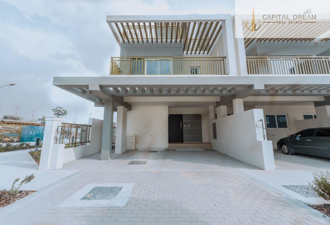 CORNER UNIT | LARGE PLOT | BEST DEAL photo 4