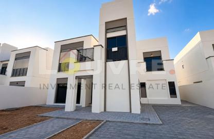 Villa - 4 Bedrooms - 7 Bathrooms for rent in Fay Alreeman - Al Shamkha - Abu Dhabi