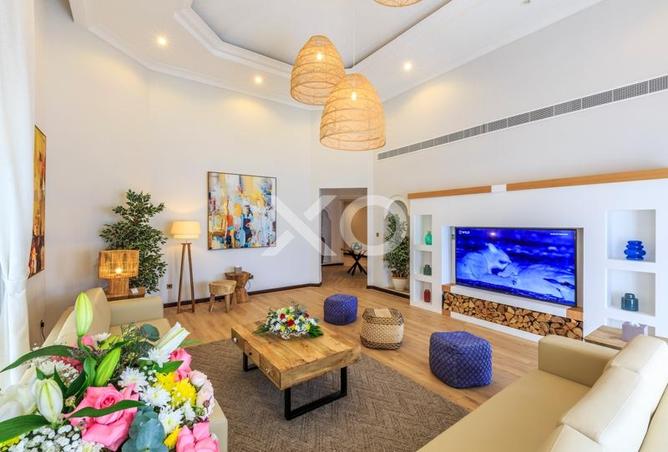 54393527 - Property Image 2