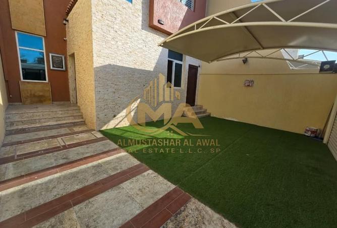136574480 - Property Image 2