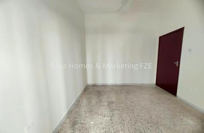 Apartment - 1 - 1 for rent in Al Amal Building - Um Altaraffa - Sharjah Apartment - 1 - 1 for rent in Al Amal Building - Um Altaraffa - Sharjah